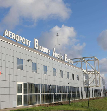 Transferts aéroports avec les taxis de biarritz