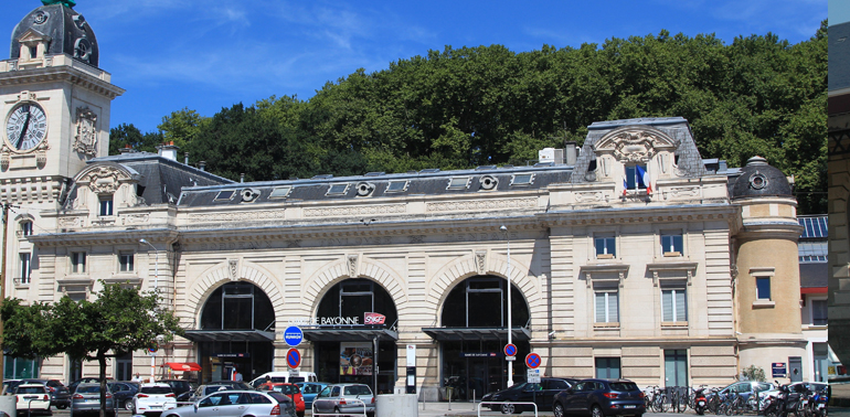 transfert de taxi gare de Bayonne